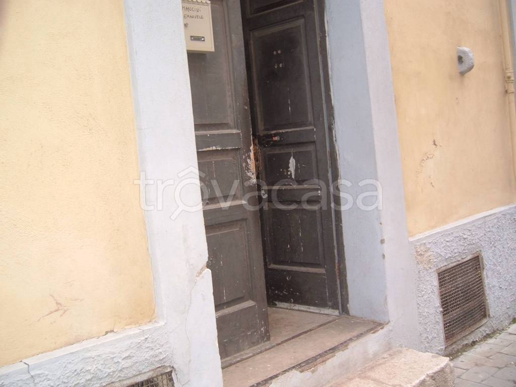 negozio in vendita a Matera in zona Centro Città