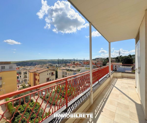 appartamento in vendita a Matera in zona Rione Lanera