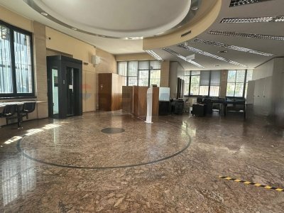 negozio in vendita a Matera in zona Rione Piccianello