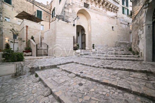 negozio in vendita a Matera in zona Centro Città