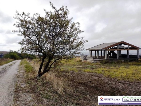 casa indipendente in vendita a Matera in zona La Martella