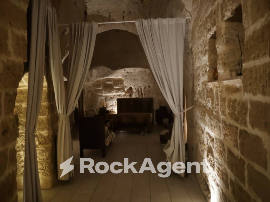 intera palazzina in vendita a Matera