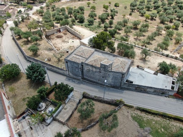casa indipendente in vendita a Matera in zona Rione Agna