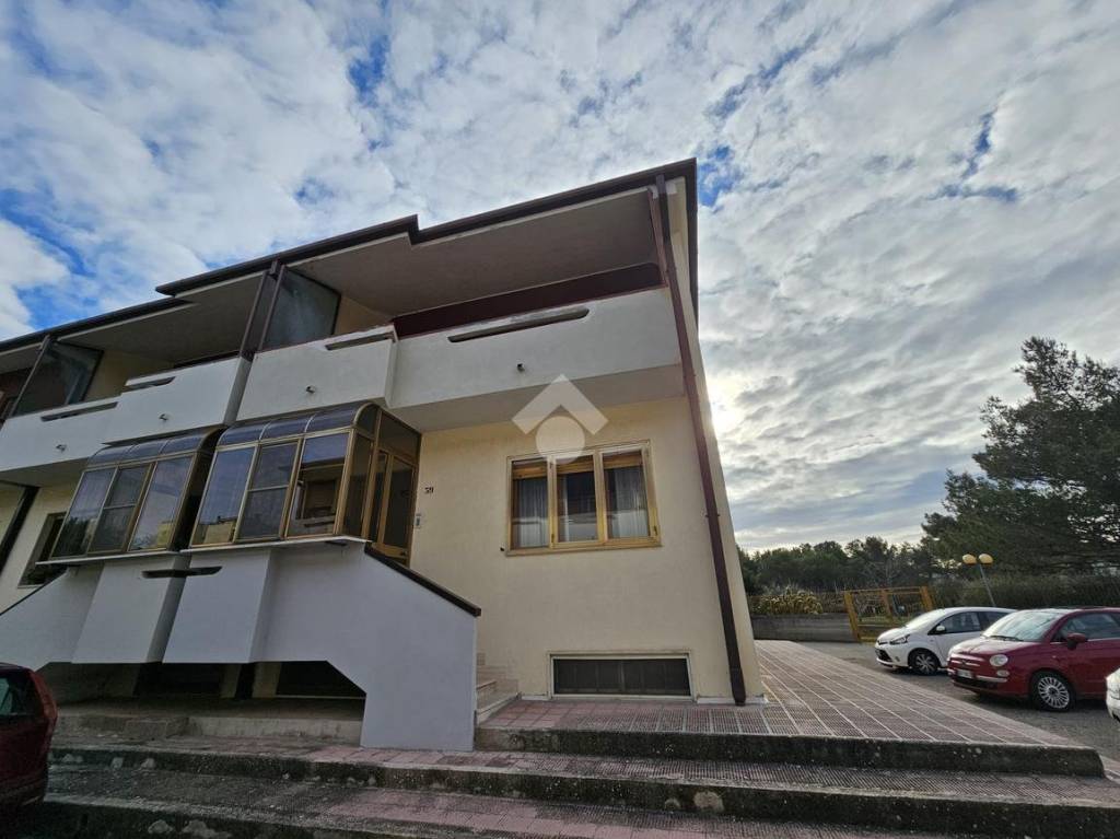 casa indipendente in vendita a Matera in zona Rione Piccianello
