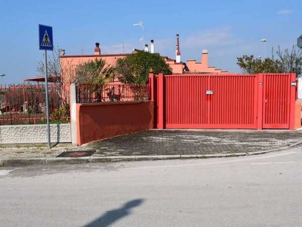 casa indipendente in vendita a Matera in zona Borgo Venusio