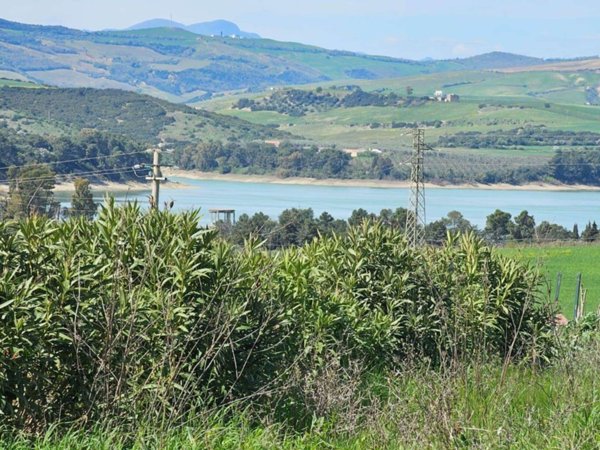 casa indipendente in vendita a Matera