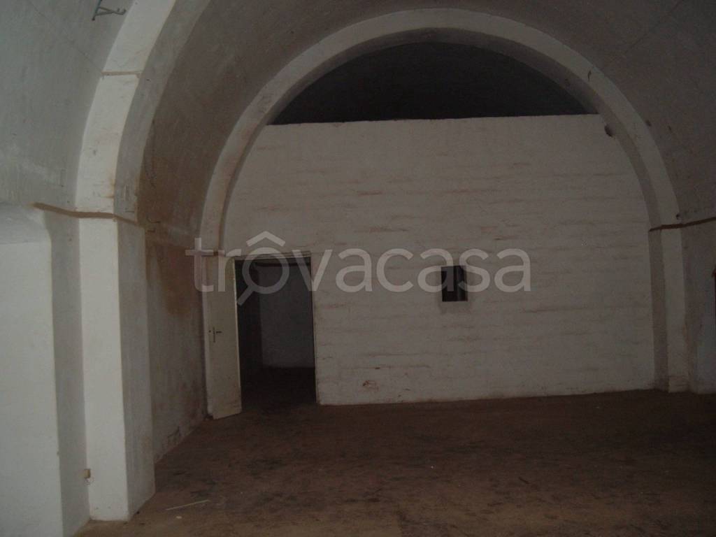 negozio in vendita a Matera in zona Centro Città