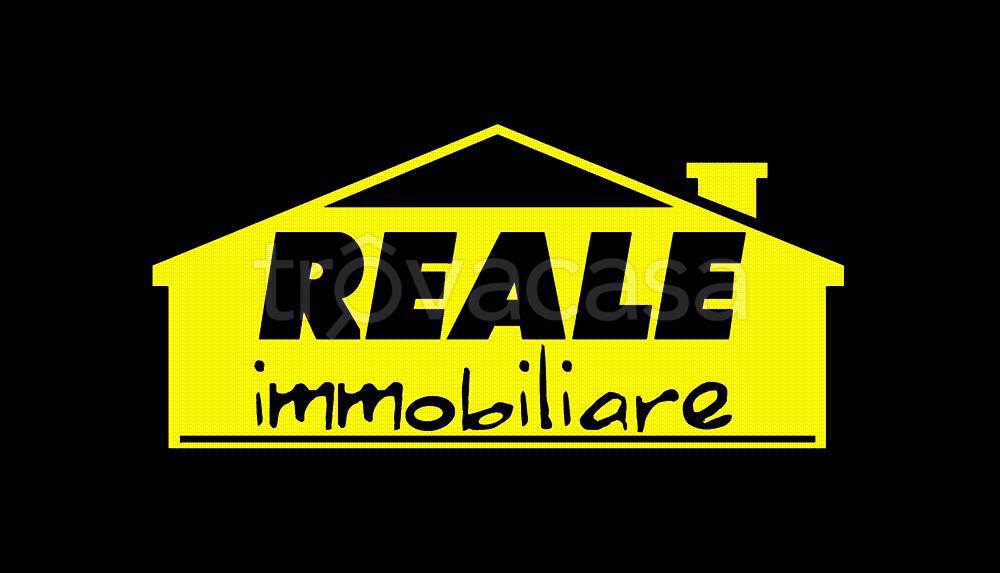 negozio in vendita a Matera