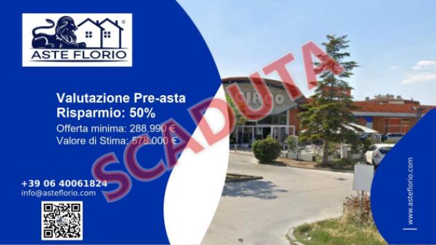 pentavano in vendita a Matera