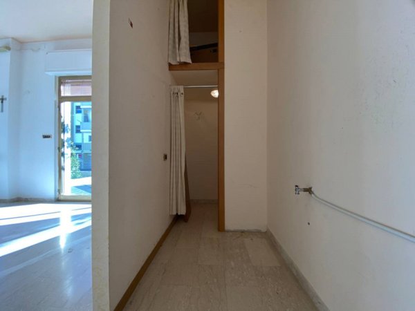 negozio in vendita a Matera