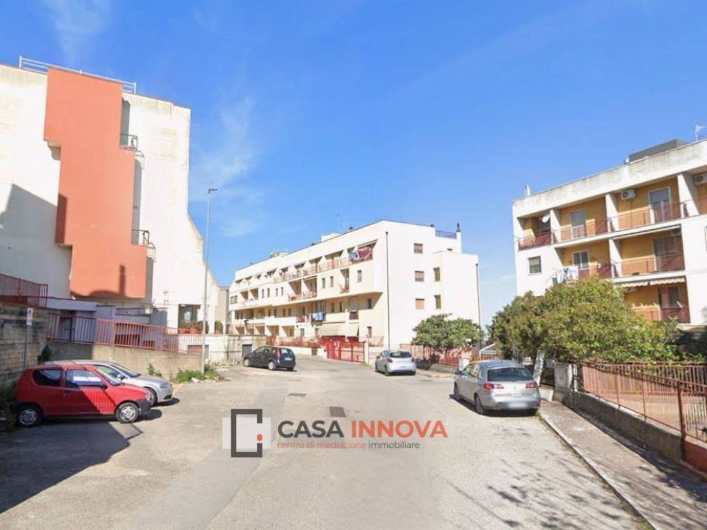 locale commerciale in vendita a Matera