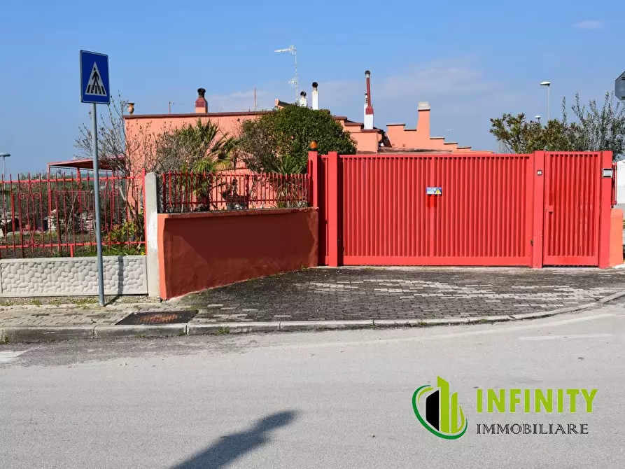 casa indipendente in vendita a Matera in zona Borgo Venusio