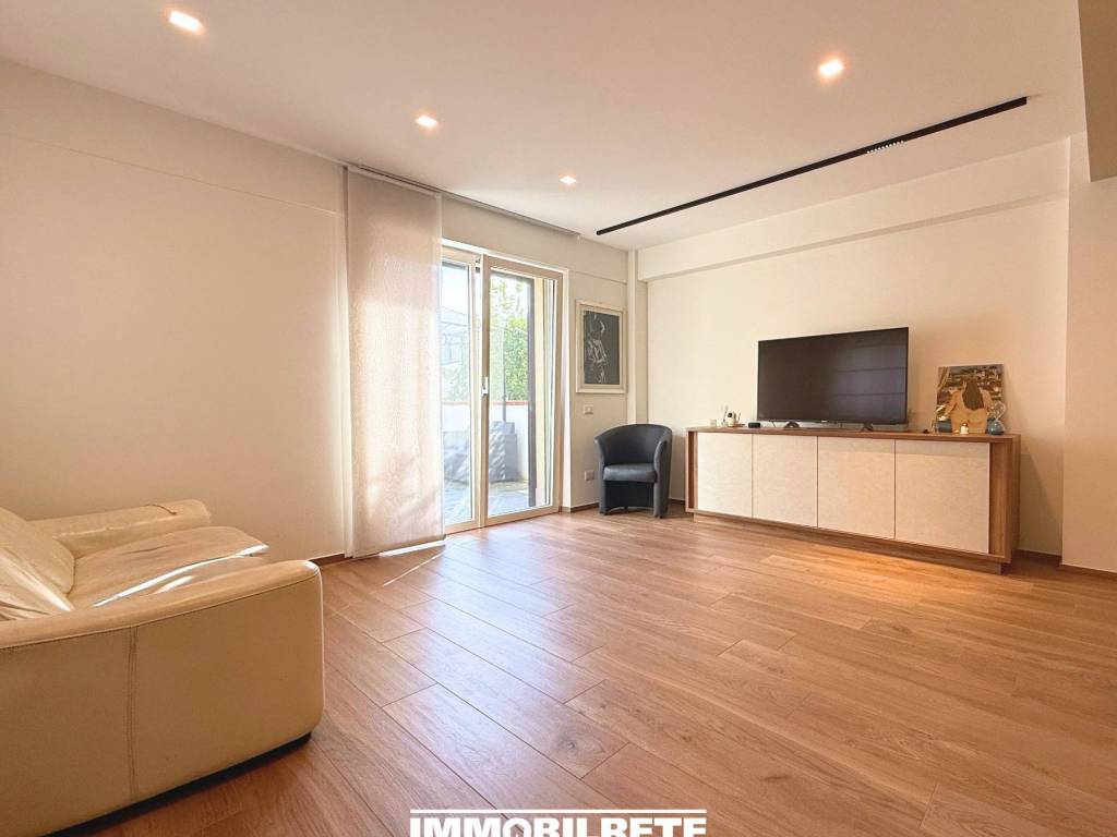 casa indipendente in vendita a Matera