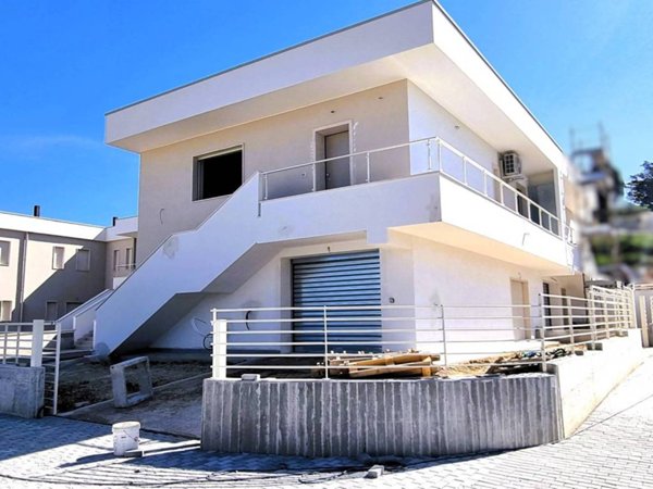 casa indipendente in vendita a Matera