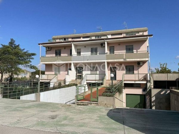 casa indipendente in vendita a Matera in zona La Martella