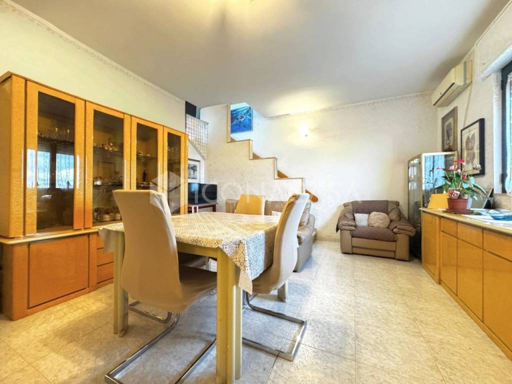 casa indipendente in vendita a Matera in zona La Martella