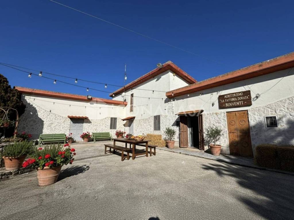 casa indipendente in vendita a Matera in zona Borgo Venusio