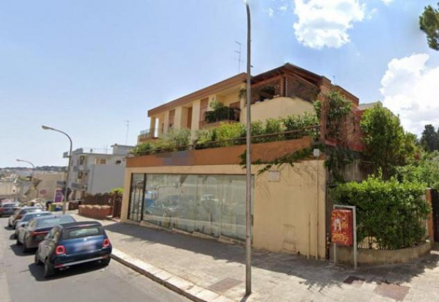 pentavano in vendita a Matera