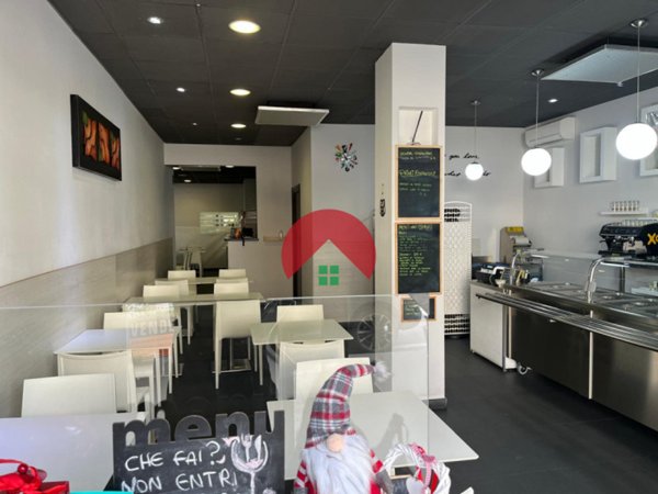 negozio in vendita a Matera