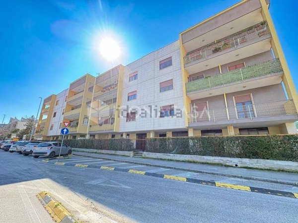 appartamento in vendita a Matera in zona Rione Spine Bianche