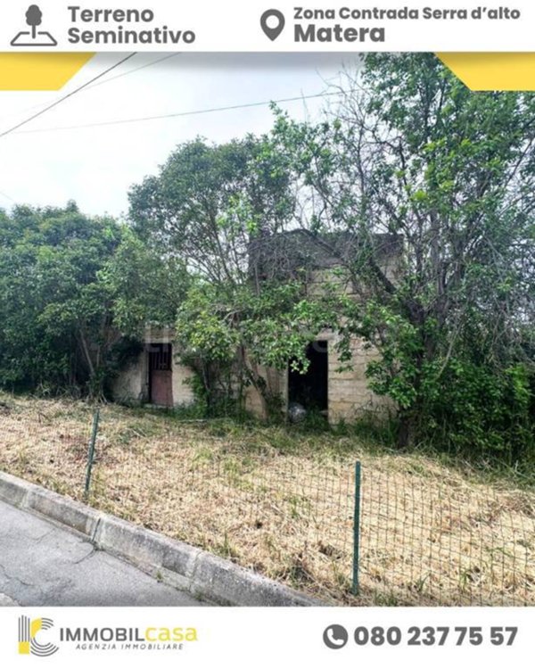 casa indipendente in vendita a Matera in zona Rione Platani