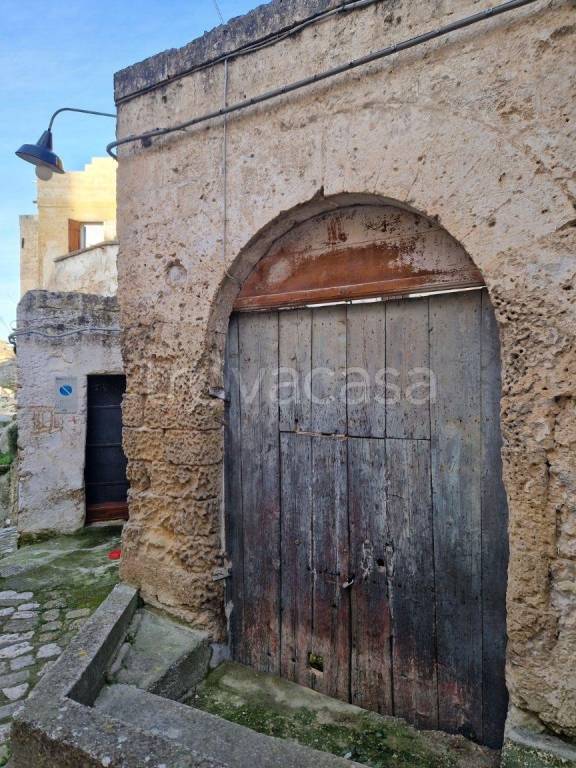 negozio in vendita a Matera in zona Centro Città