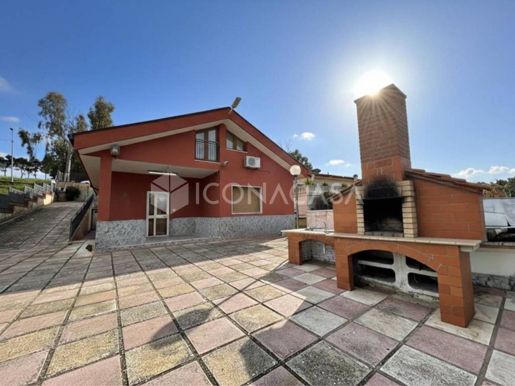 casa indipendente in vendita a Matera in zona Borgo Venusio