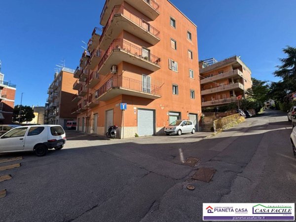 appartamento in vendita a Matera in zona Rione Lanera