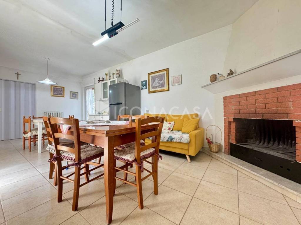 casa indipendente in vendita a Matera in zona La Martella