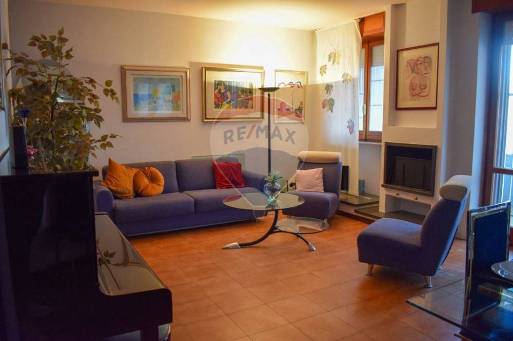 casa indipendente in vendita a Matera in zona Centro Città