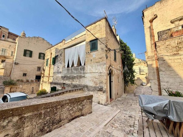 casa indipendente in vendita a Matera