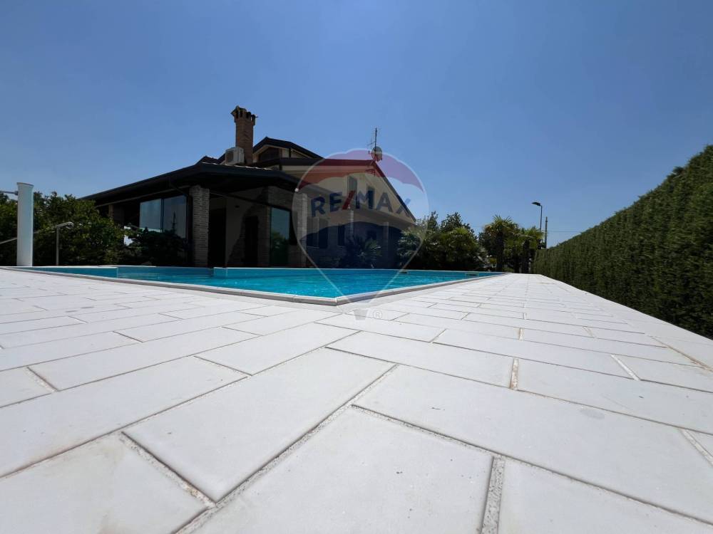 rudere in vendita a Miglionico