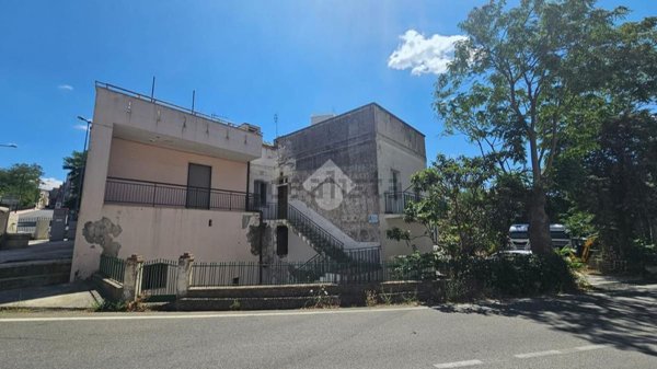 casa indipendente in vendita a Miglionico