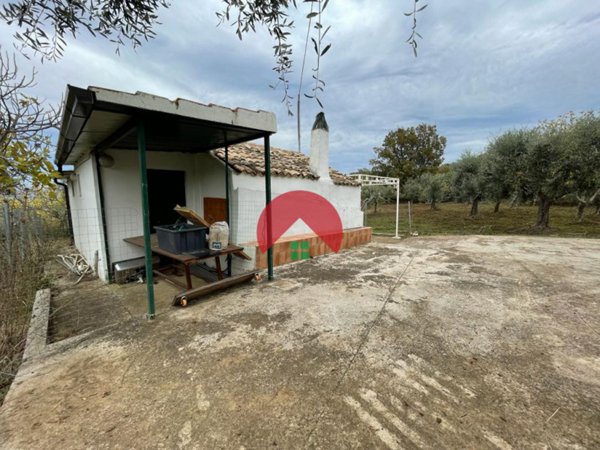 casa indipendente in vendita a Miglionico