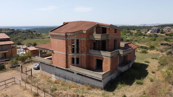 casa indipendente in vendita a Montescaglioso