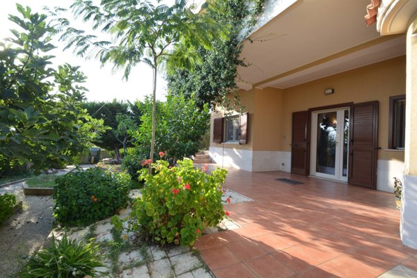 casa indipendente in vendita a Montescaglioso