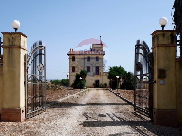 casa indipendente in vendita a Montescaglioso