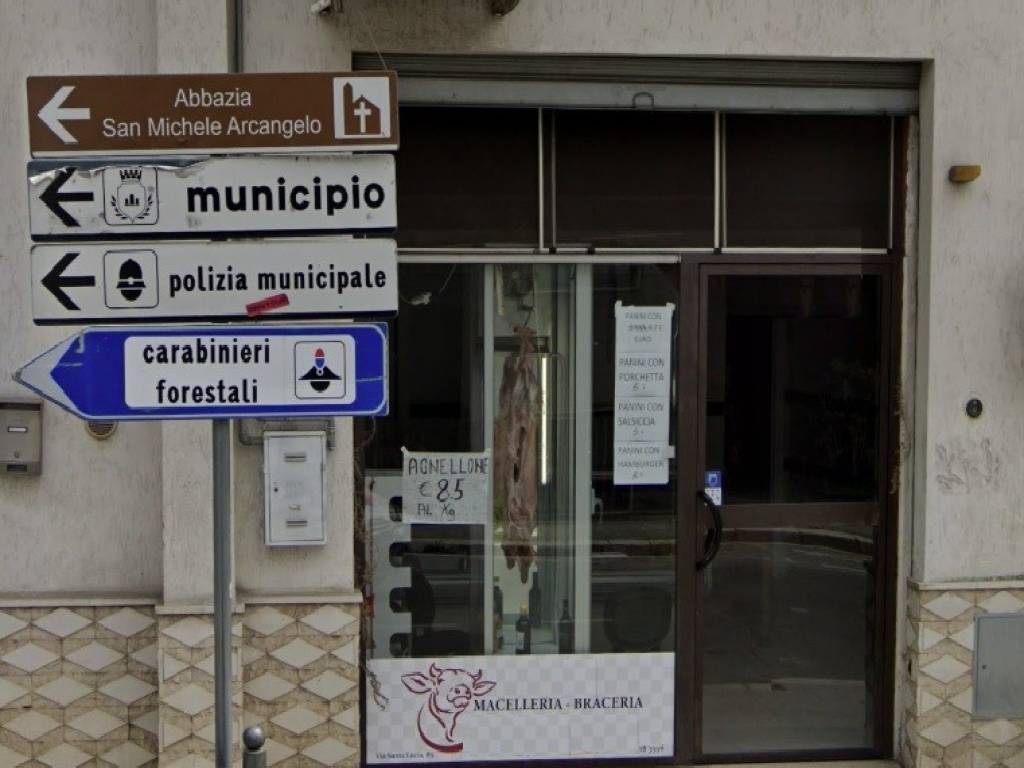 negozio in vendita a Montescaglioso