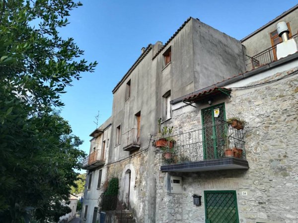 casa indipendente in vendita a Nova Siri