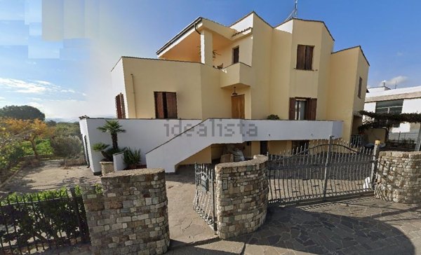 casa indipendente in vendita a Nova Siri