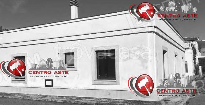 locale commerciale in vendita a Nova Siri