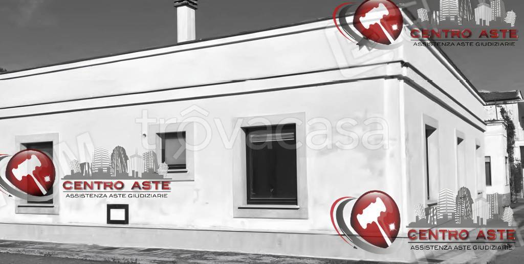 locale commerciale in vendita a Nova Siri
