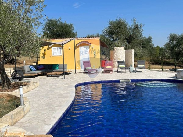 casa indipendente in vendita a Pisticci