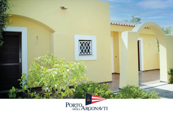 casa indipendente in vendita a Pisticci in zona Marina di Pisticci