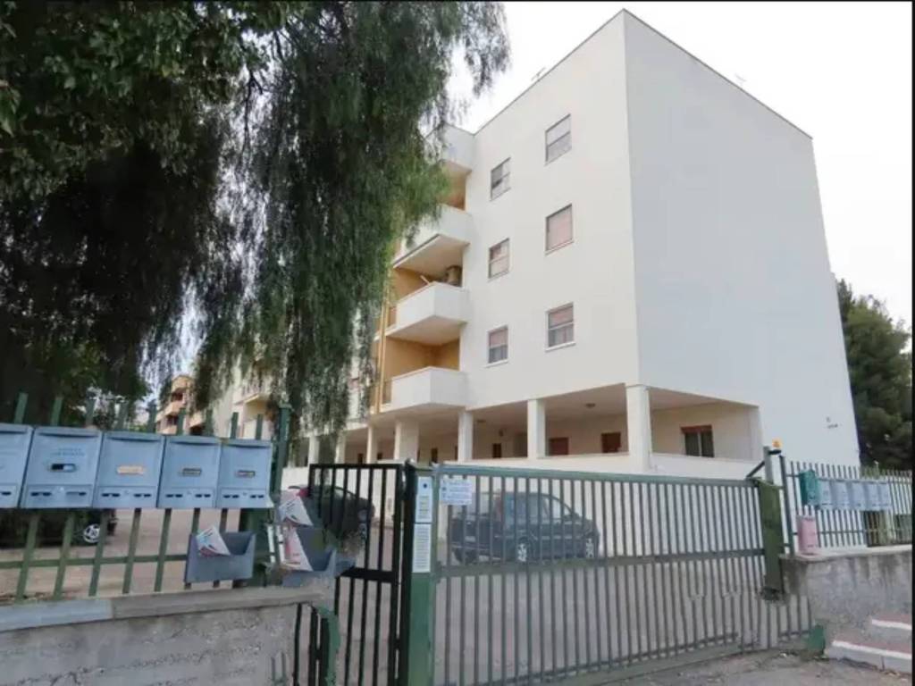 appartamento in vendita a Pisticci in zona Marconia