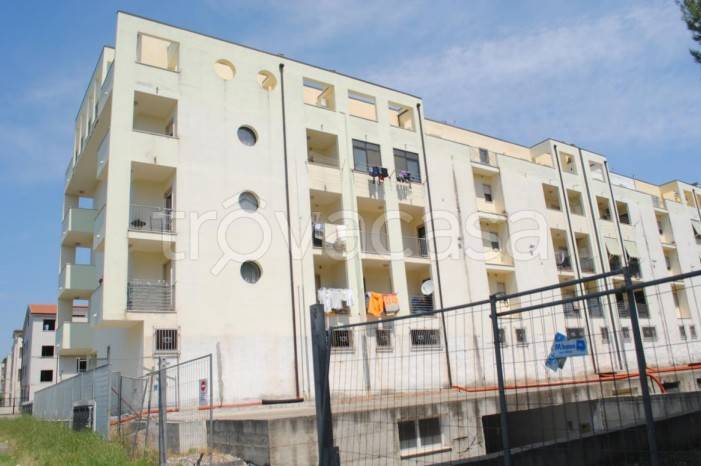 appartamento in vendita a Pisticci in zona Marconia