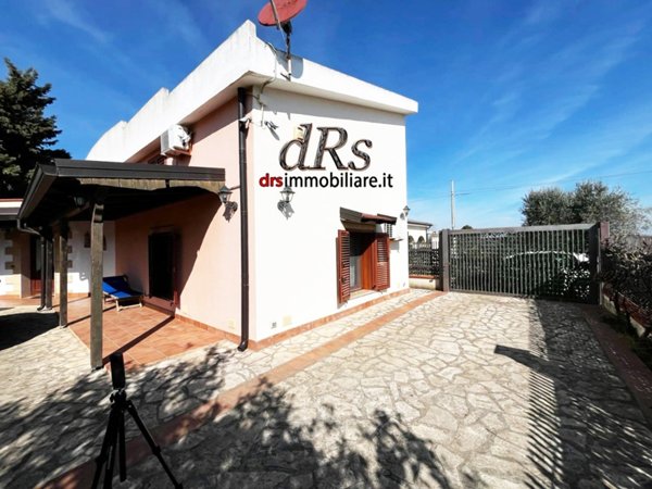casa indipendente in vendita a Pisticci in zona Marconia