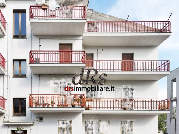 appartamento in vendita a Pisticci in zona Marconia