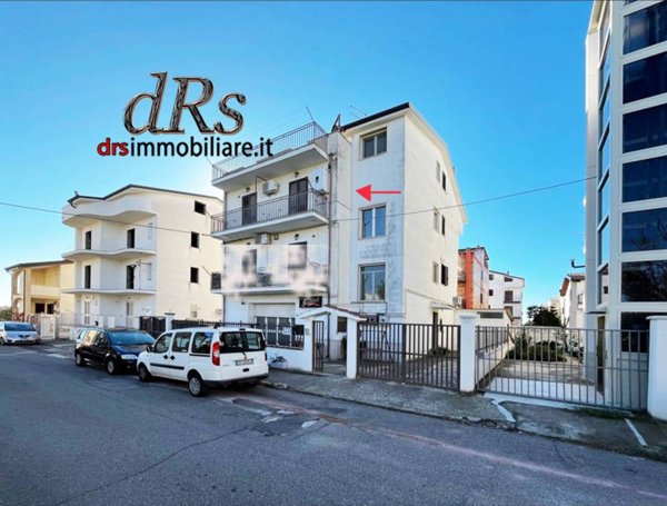 appartamento in vendita a Pisticci in zona Marconia
