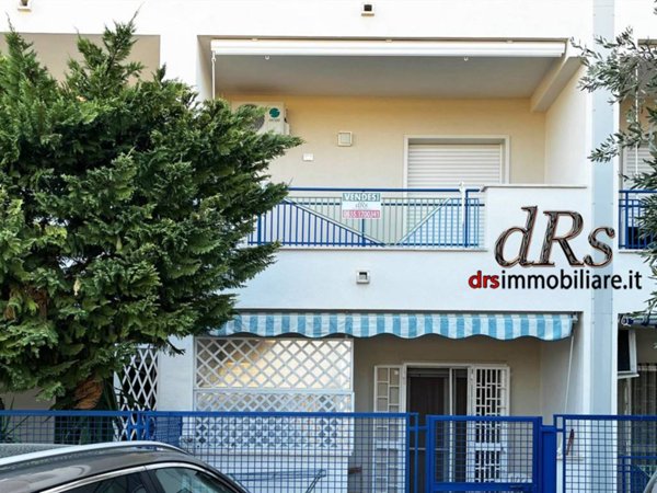 appartamento in vendita a Pisticci in zona Marconia